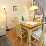 Landhaus-friedrichshain-theodor-storm דירה *